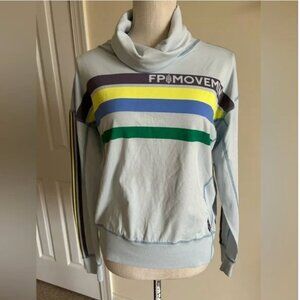 Free People NWT Long Shot Mock Neck pullover size S New with tag, pit to pit 20.